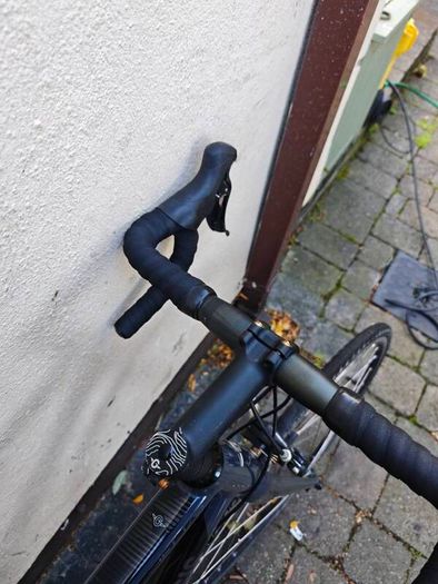 2020 Genesis Delta Road Bike - small - Shimano claris