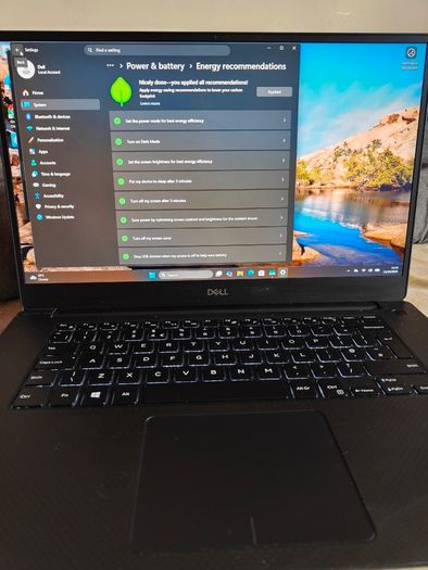 XPS 15  7590, i5-9300H,16gb DDR4, 512gb NVMe, battery over 6 hours, good condition, original charger