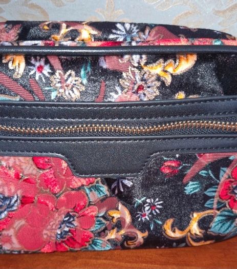 Cross body bag