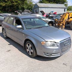 Breaking audi A4 b7 2007 2.0tdi blb