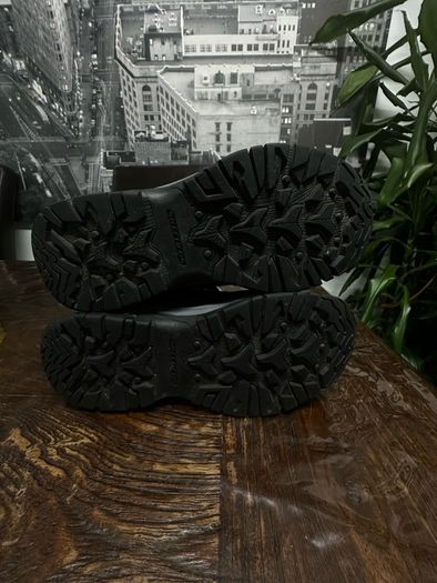 Black Skechers hiker snow waterproof ankle boots. UK 6. As new.