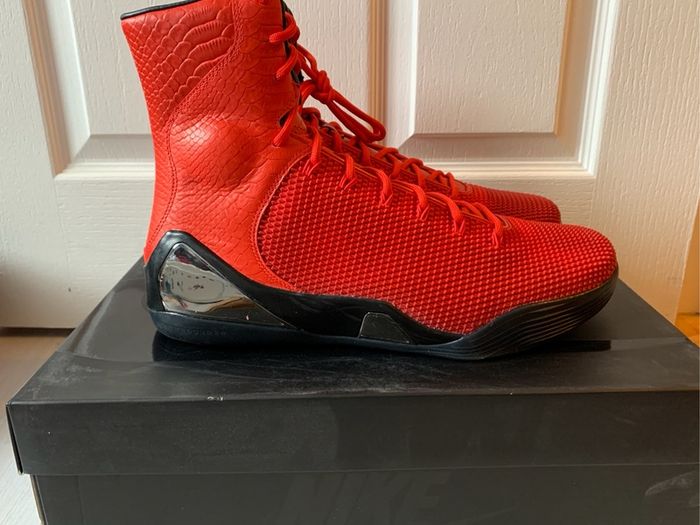 Nike Kobe 9 High Krm Red Mamba Qs Snakeskin Uk 11/ Us 12 Deadstock