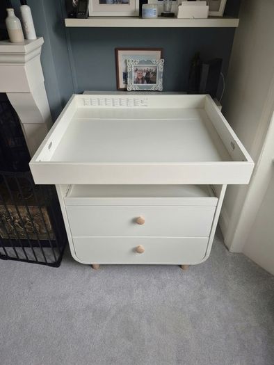 IKEA MYLLRA changing table with drawers (assembled)