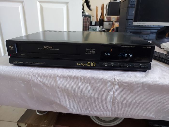 Mitsubishi Video Cassette Recorder Model HS-E10, With remote control, and working perfect, in excellent condition