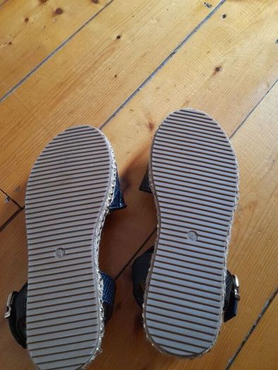 girls sandles from zara