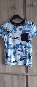 camouflage style t shirt 8-9 years old worn once