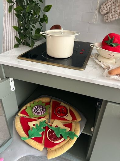 Kids Play Kitchen with accessories