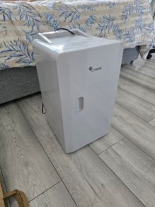 Mini fridge