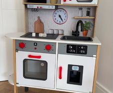 Toy Kitchen