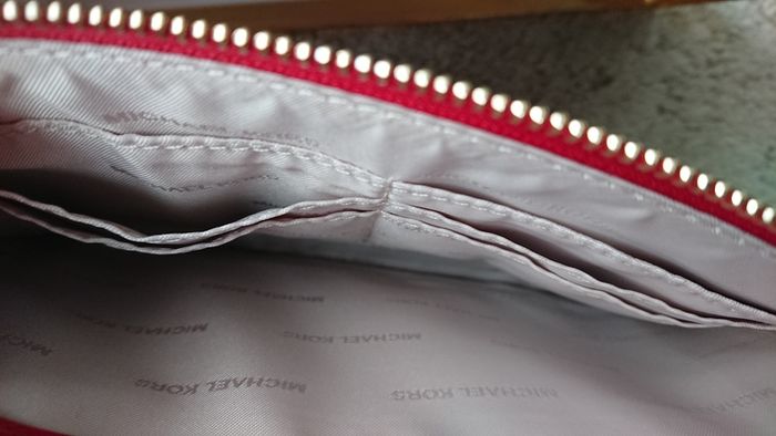 Michael Kors Wristlet bag