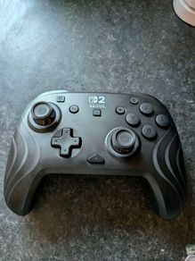 Switch 2 pro controller