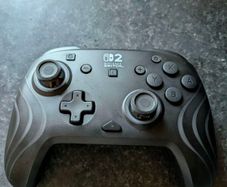 Switch 2 pro controller