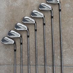 Men's Taylor Made Stealth Irons 2022 (4-PW)