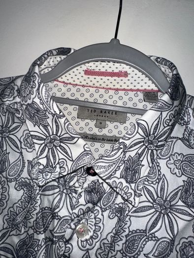 Ted Baker Men's Floral Long-Sleeve Shirt - size 5 (large)