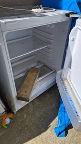 Integrated Fridge - under counter