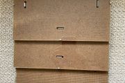 Three frameless glass clip frames
