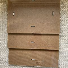 Three frameless glass clip frames