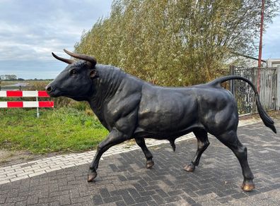 Life Size Bronze Bull Sculpture