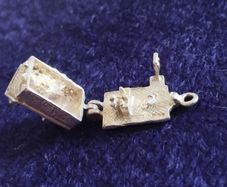 Horseshoe Inn Pub Tavern Opening Silver925 Vintage Charm or Pendant.