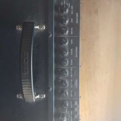 Roland guitar amplifier