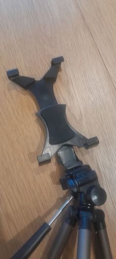 Tripod for phone and IPad
