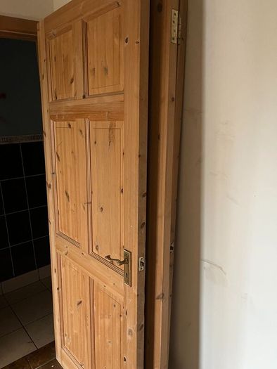 11no. Solid Pine Doors