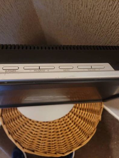 tv/computer monitor