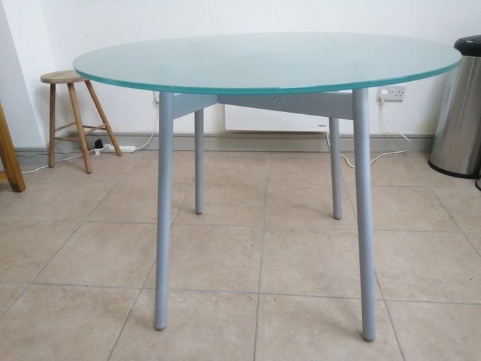 Glass dining table
