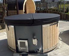 Sauna /cold plunge /Hot tubs