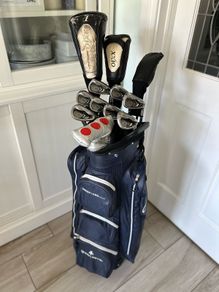 Full set of golf club