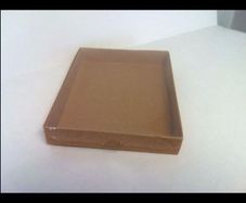 Window box with clear lid