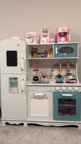 toy kitchen