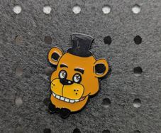 Fnaf Freddie enamel pin