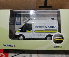 Oxford Diecast Ford Transit Garda