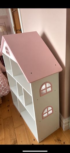 doll house