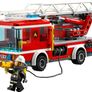 limited edition Lego 60107 firetruck Image 2