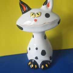 Cat money box