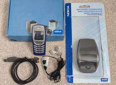 Nokia 6100 Vintage Mobile phone