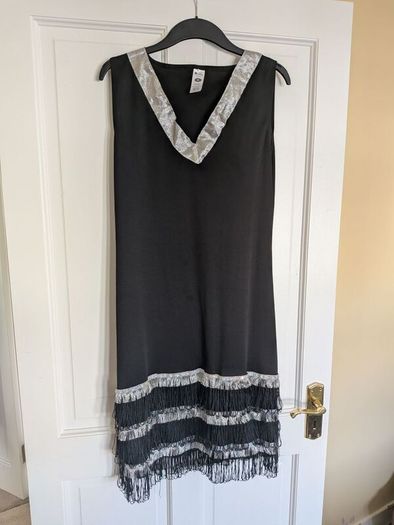 Costume Dress Flapper Style 1920's