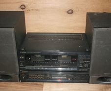 Pioneer Dc-x88z Amplituner And Sharp Speakers (works)