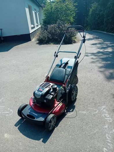 Gardencare self-drive lawnmower