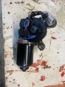 Landcruiser 70 windscreen wiper motor