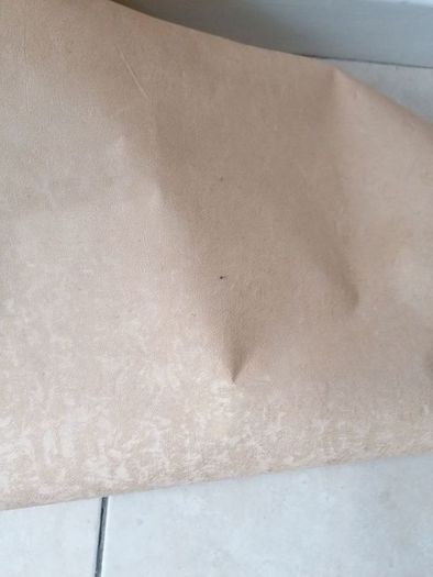 Italian beige gold wallpaper