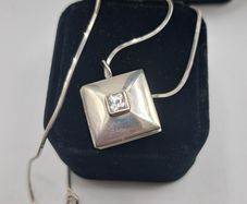 sterling silver locket necklace