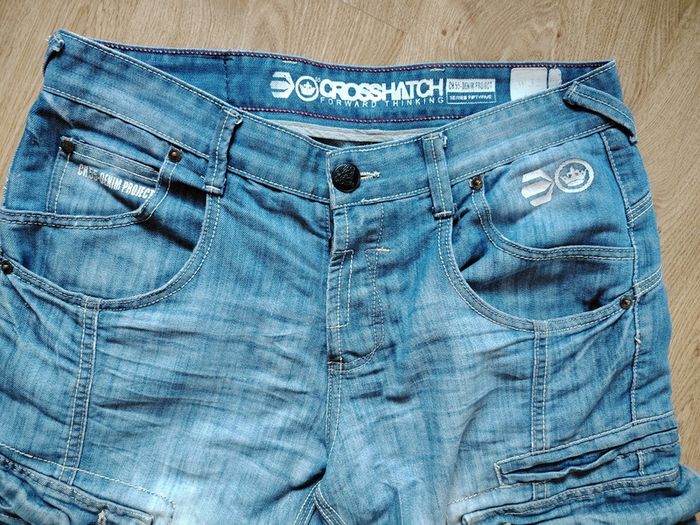 Cross Hatch Shorts  Size M