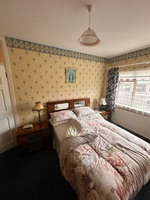 Bedroom set