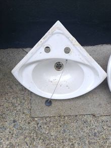 corner sink