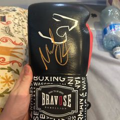 Michael Conlan Signed Bravose Rebellion 10oz Glove with Photo Provenance