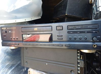 Aiwa cd player