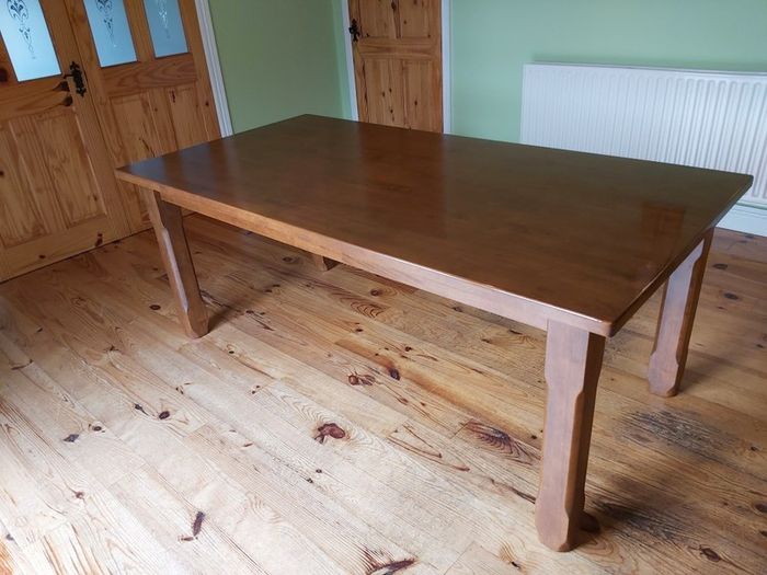 Dining table and 6 chairs